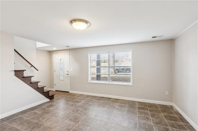 5601 NE San Rafael Drive, Kansas City, MO 64119