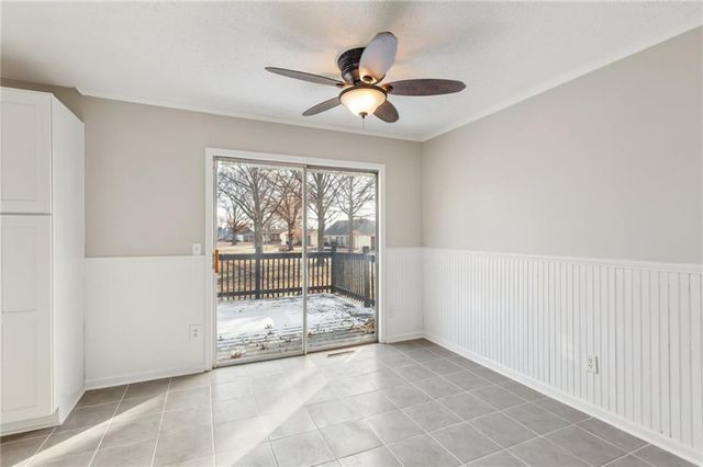 5601 NE San Rafael Drive, Kansas City, MO 64119