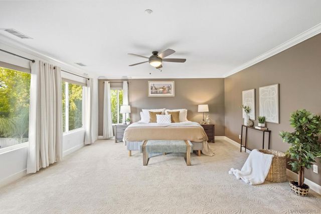 1884 Autumn, Vista, CA 92084