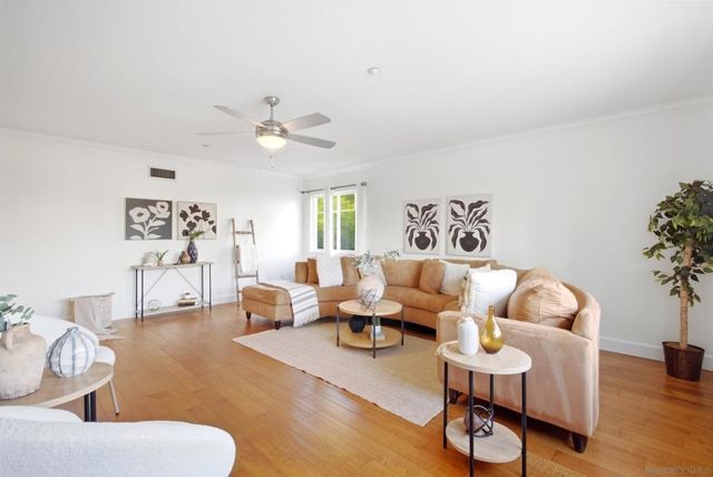 1884 Autumn, Vista, CA 92084
