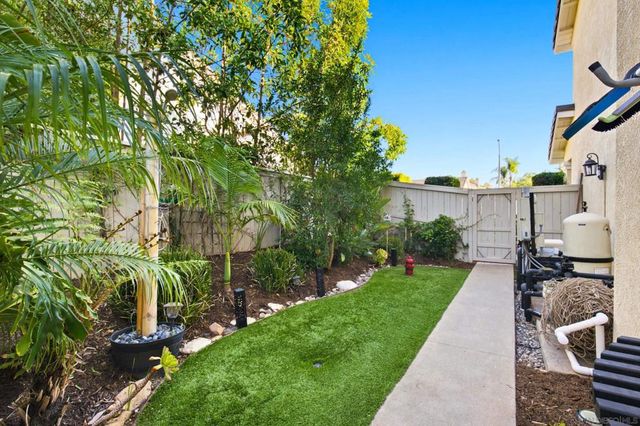 1884 Autumn, Vista, CA 92084