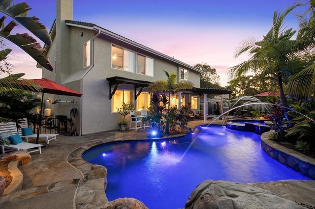 1884 Autumn, Vista, CA 92084