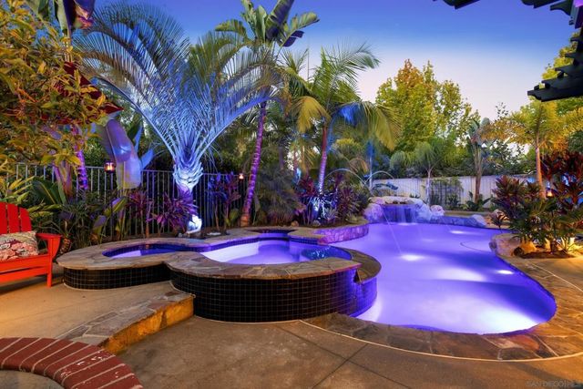 1884 Autumn, Vista, CA 92084