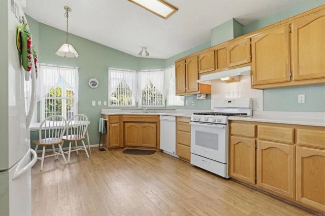 200 N El Camino Real 268, Oceanside, CA 92058