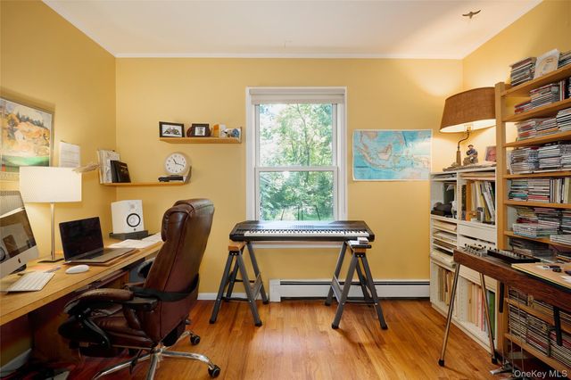 17 Merriewold Lane N, Monroe, NY 10950