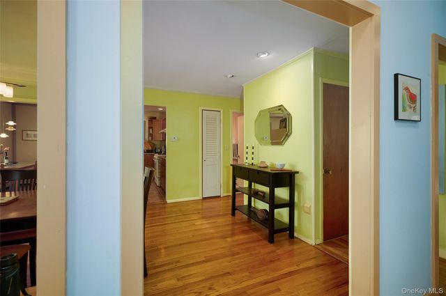 17 Merriewold Lane N, Monroe, NY 10950