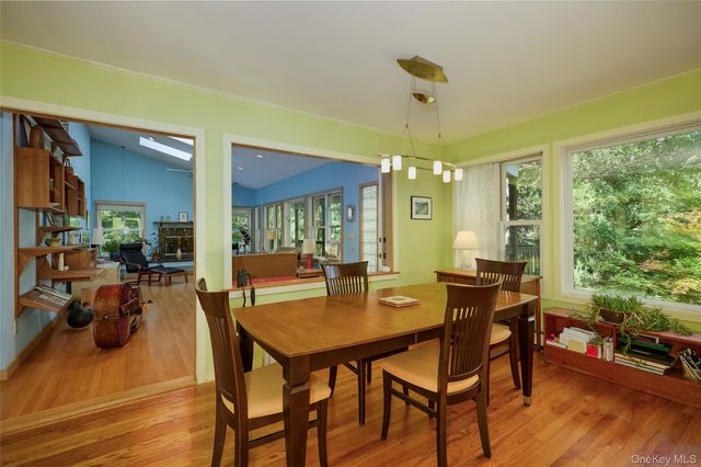 17 Merriewold Lane N, Monroe, NY 10950