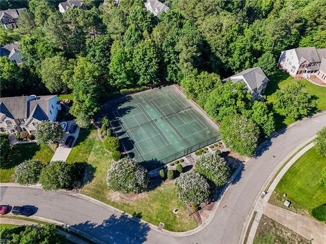 9318 Stonehouse GLN, Toano, VA 23168