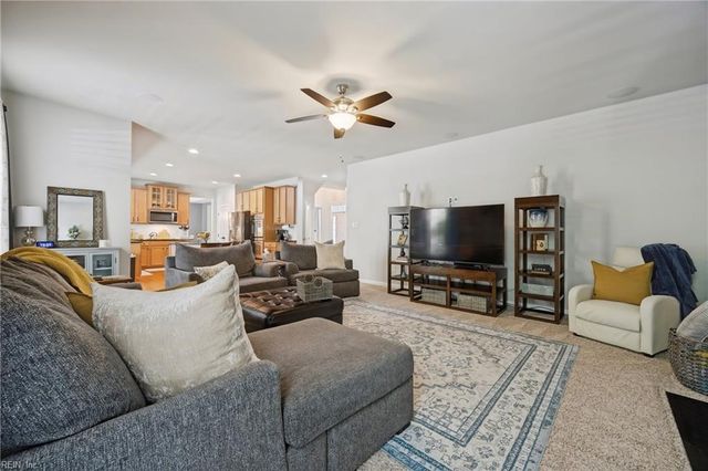 9318 Stonehouse GLN, Toano, VA 23168