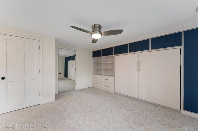 901 Bloomfield Club Court, Bloomfield Hills, MI 48301