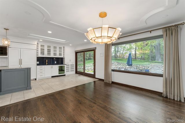 901 Bloomfield Club Court, Bloomfield Hills, MI 48301