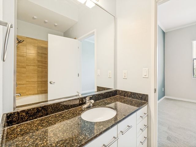 3025 Bryan Street 3E, Dallas, TX 75204