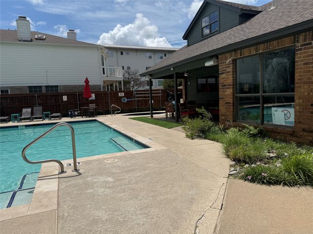3025 Bryan Street 3E, Dallas, TX 75204