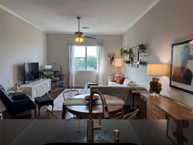 3025 Bryan Street 3E, Dallas, TX 75204