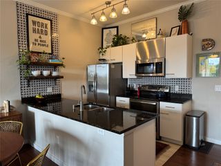3025 Bryan Street 3E, Dallas, TX 75204