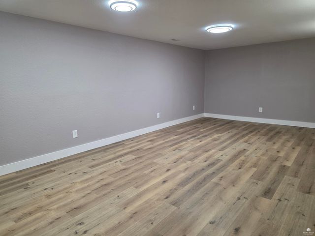 913 N Elm Street, Abilene, KS 67410