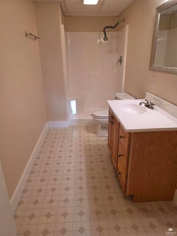913 N Elm Street, Abilene, KS 67410
