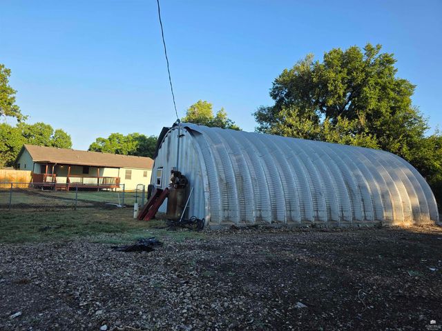 913 N Elm Street, Abilene, KS 67410