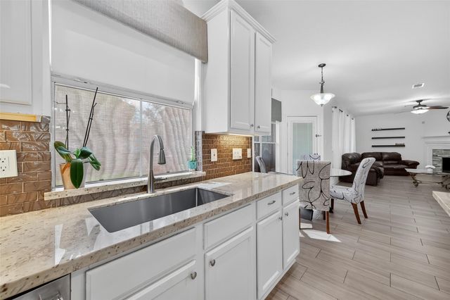 19315 Laguna Woods Drive, Tomball, TX 77375