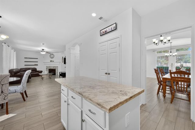 19315 Laguna Woods Drive, Tomball, TX 77375