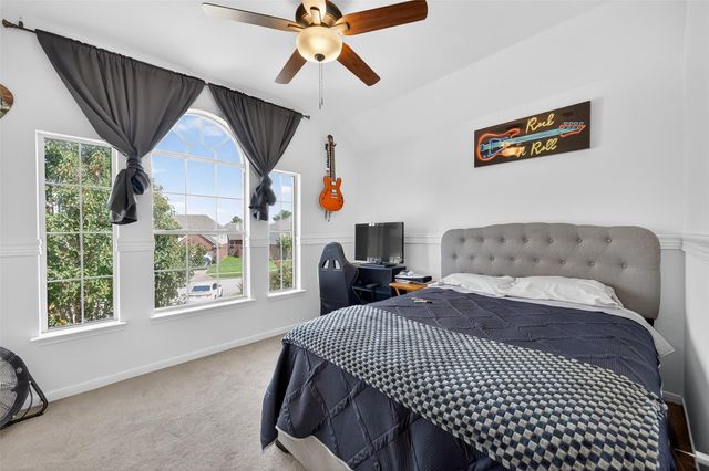 19315 Laguna Woods Drive, Tomball, TX 77375