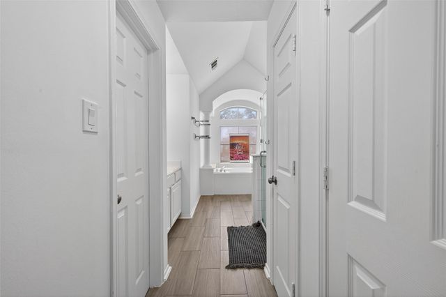 19315 Laguna Woods Drive, Tomball, TX 77375