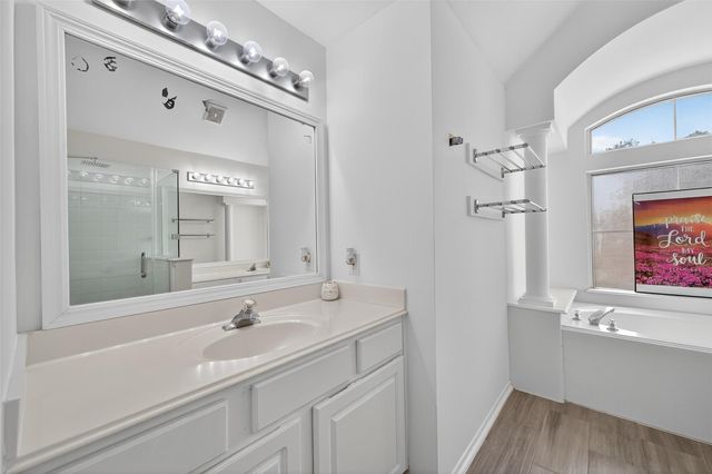 19315 Laguna Woods Drive, Tomball, TX 77375