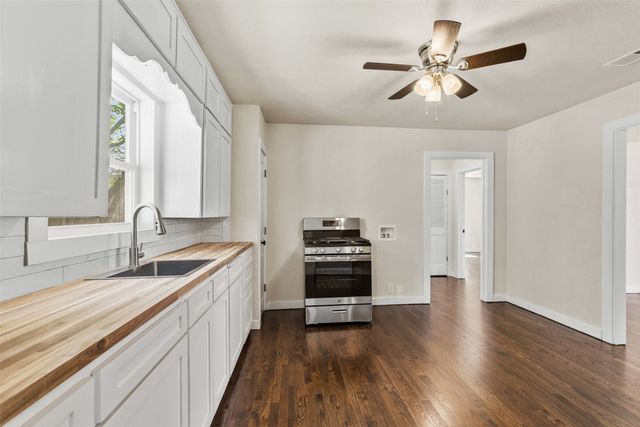 417 N Burdette Avenue, Sherman, TX 75090