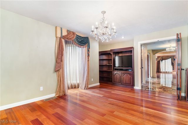 6205 Bertram Avenue NW, Canton, OH 44718