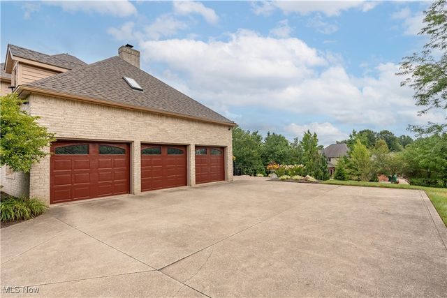 6205 Bertram Avenue NW, Canton, OH 44718