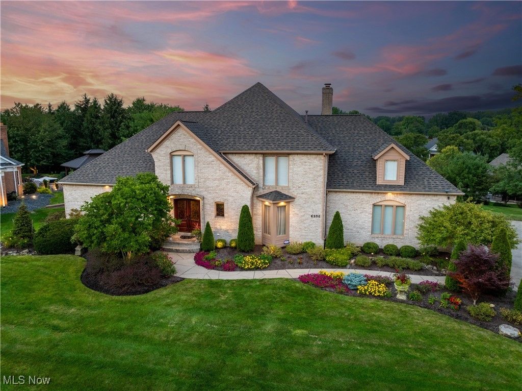 6205 Bertram Avenue NW, Canton, OH 44718