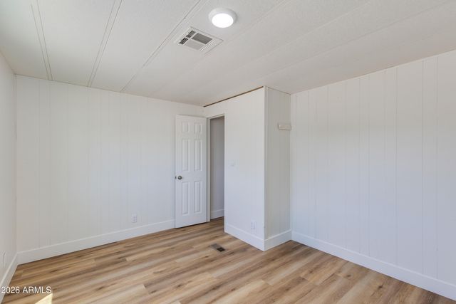 102 S 96TH Street, Mesa, AZ 85208