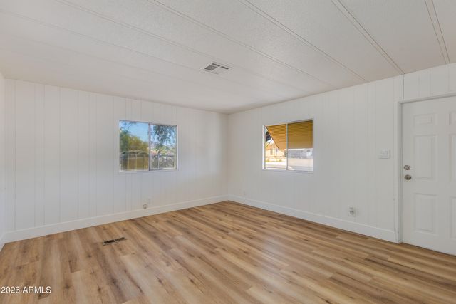 102 S 96TH Street, Mesa, AZ 85208