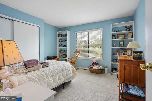 3303-A CHADBURY RD, Mount Laurel, NJ 08054