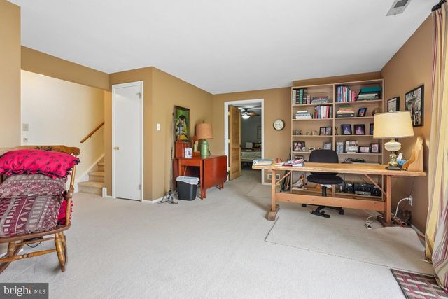 3303-A CHADBURY RD, Mount Laurel, NJ 08054