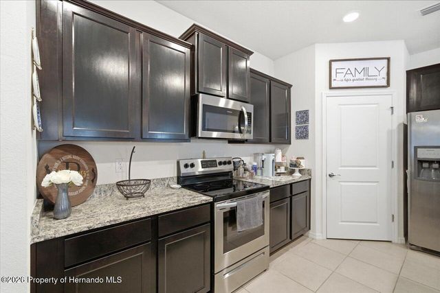 13766 Hunting Creek Place, Spring Hill, FL 34609