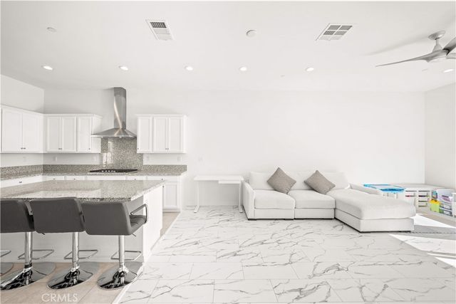104 Keeper, Irvine, CA 92618