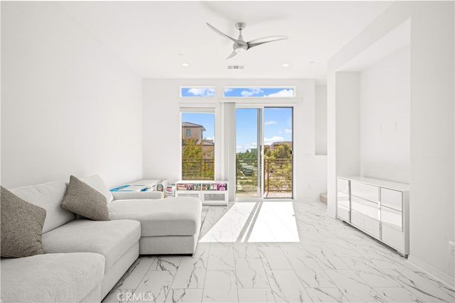 104 Keeper, Irvine, CA 92618