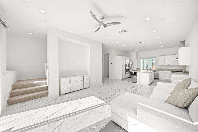 104 Keeper, Irvine, CA 92618