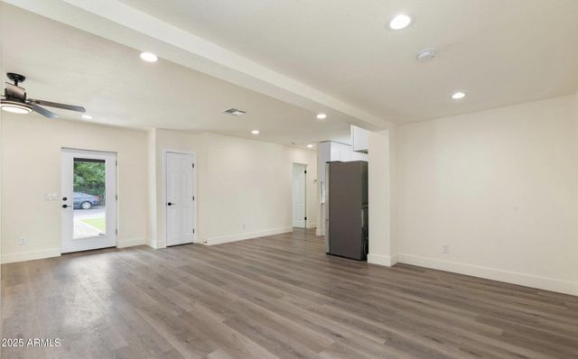 3021 N Randolph Road, Phoenix, AZ 85014