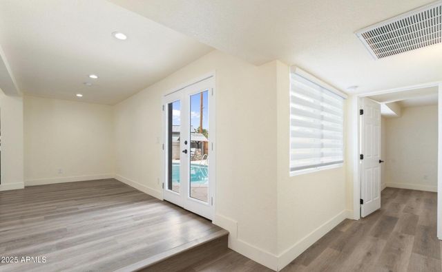 3021 N Randolph Road, Phoenix, AZ 85014