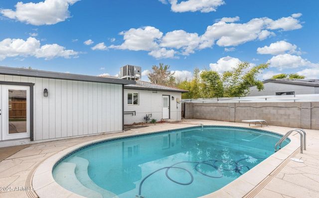 3021 N Randolph Road, Phoenix, AZ 85014