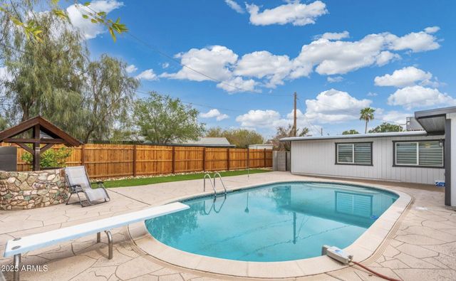 3021 N Randolph Road, Phoenix, AZ 85014