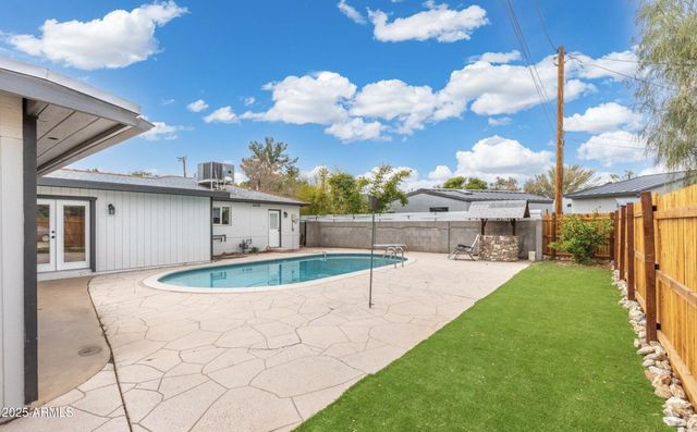 3021 N Randolph Road, Phoenix, AZ 85014