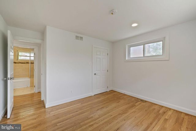 10213 DUVAWN PL, Silver Spring, MD 20902