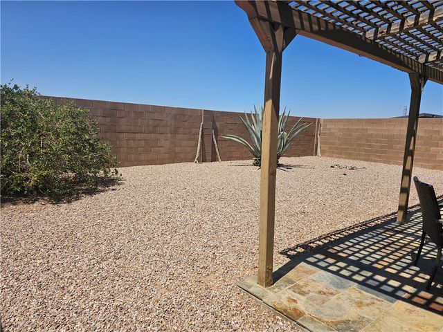 3316 Producers Mine Road, Kingman, AZ 86401