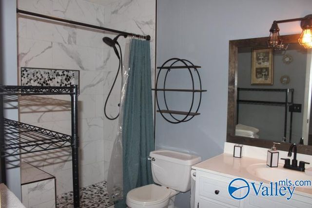 1209 Godfrey Avenue NE, Fort Payne, AL 35967