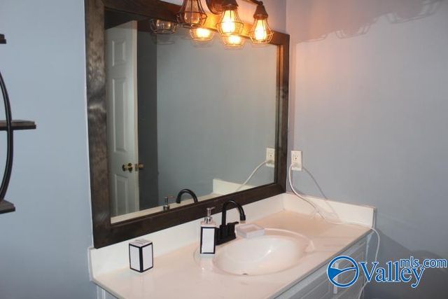 1209 Godfrey Avenue NE, Fort Payne, AL 35967