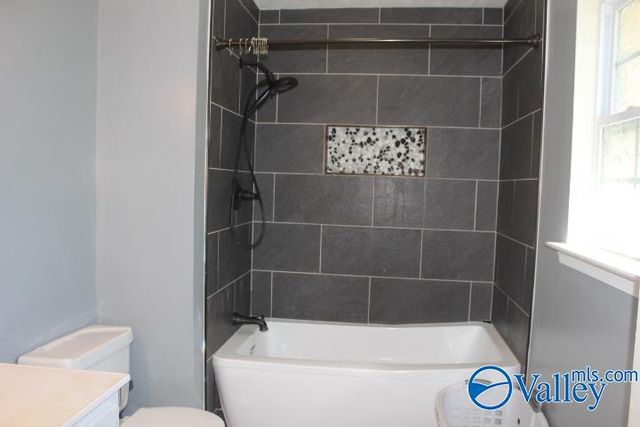 1209 Godfrey Avenue NE, Fort Payne, AL 35967