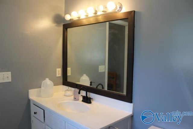 1209 Godfrey Avenue NE, Fort Payne, AL 35967